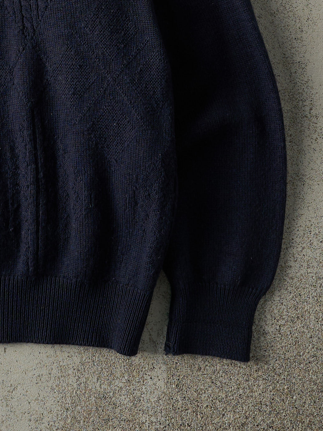 Vintage 80s Navy Blue Knit Pullover (M)