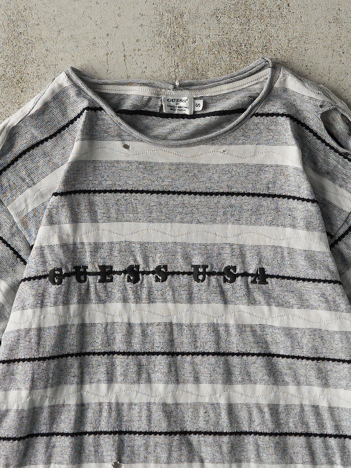Vintage Y2K Grey & White Embroidered Guess Striped Tee (S/M)