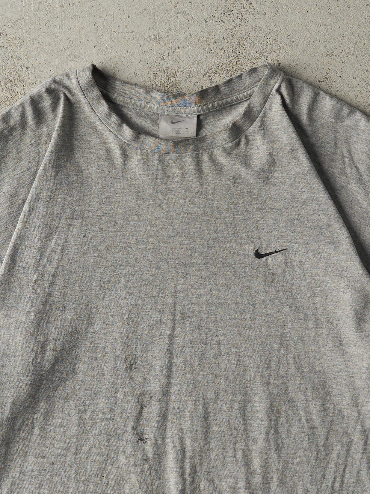 Vintage Y2K Grey Nike Embroidered Swoosh Tee (L)
