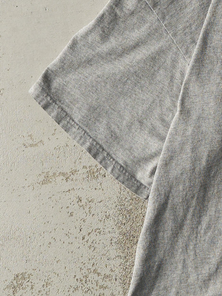 Vintage Y2K Grey Nike Embroidered Swoosh Tee (L)