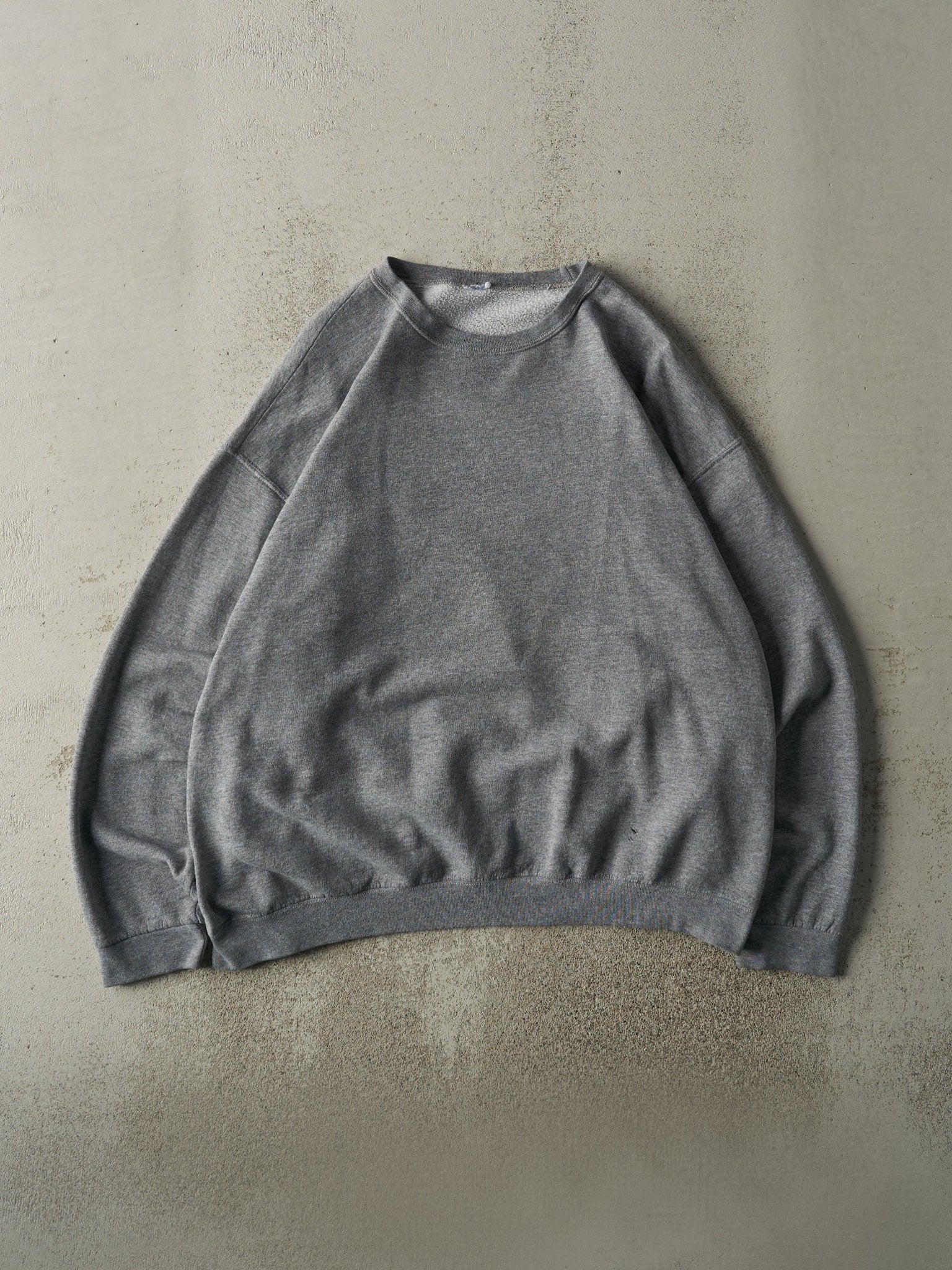 Vintage Y2K Grey Blank Crewneck (L/XL)
