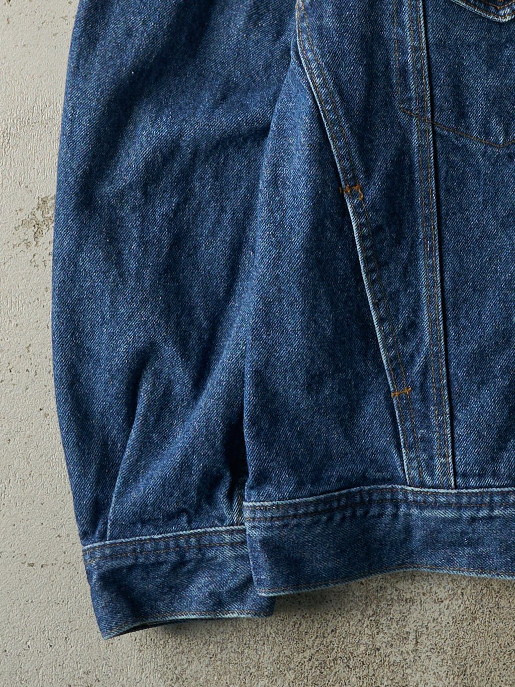 Vintage 98' Dark Wash Embroidered Whistler Cambridge Denim Jacket (L/XL)