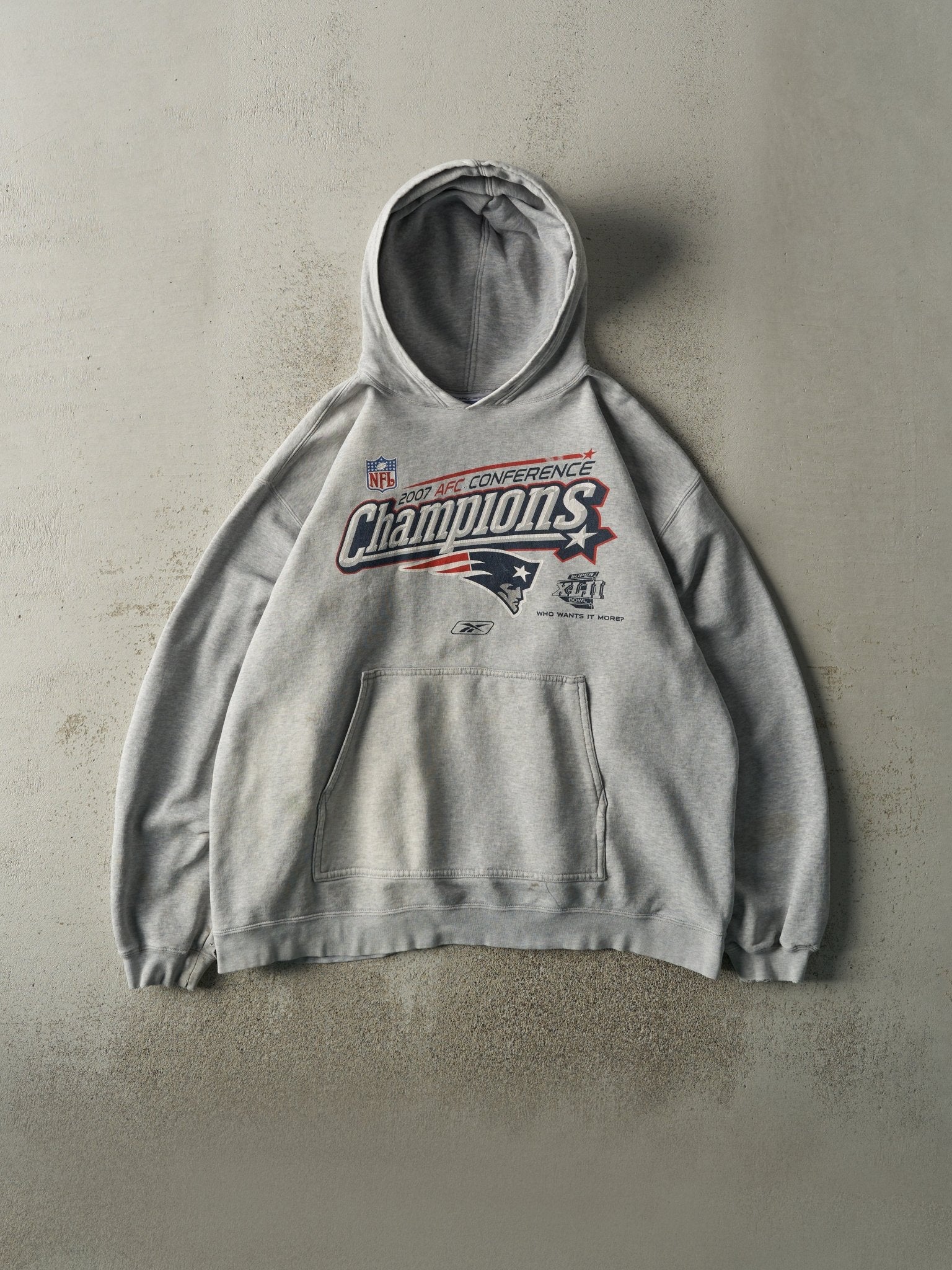 Vintage 07' Grey AFC Champion New England Patriots Hoodie (XL)