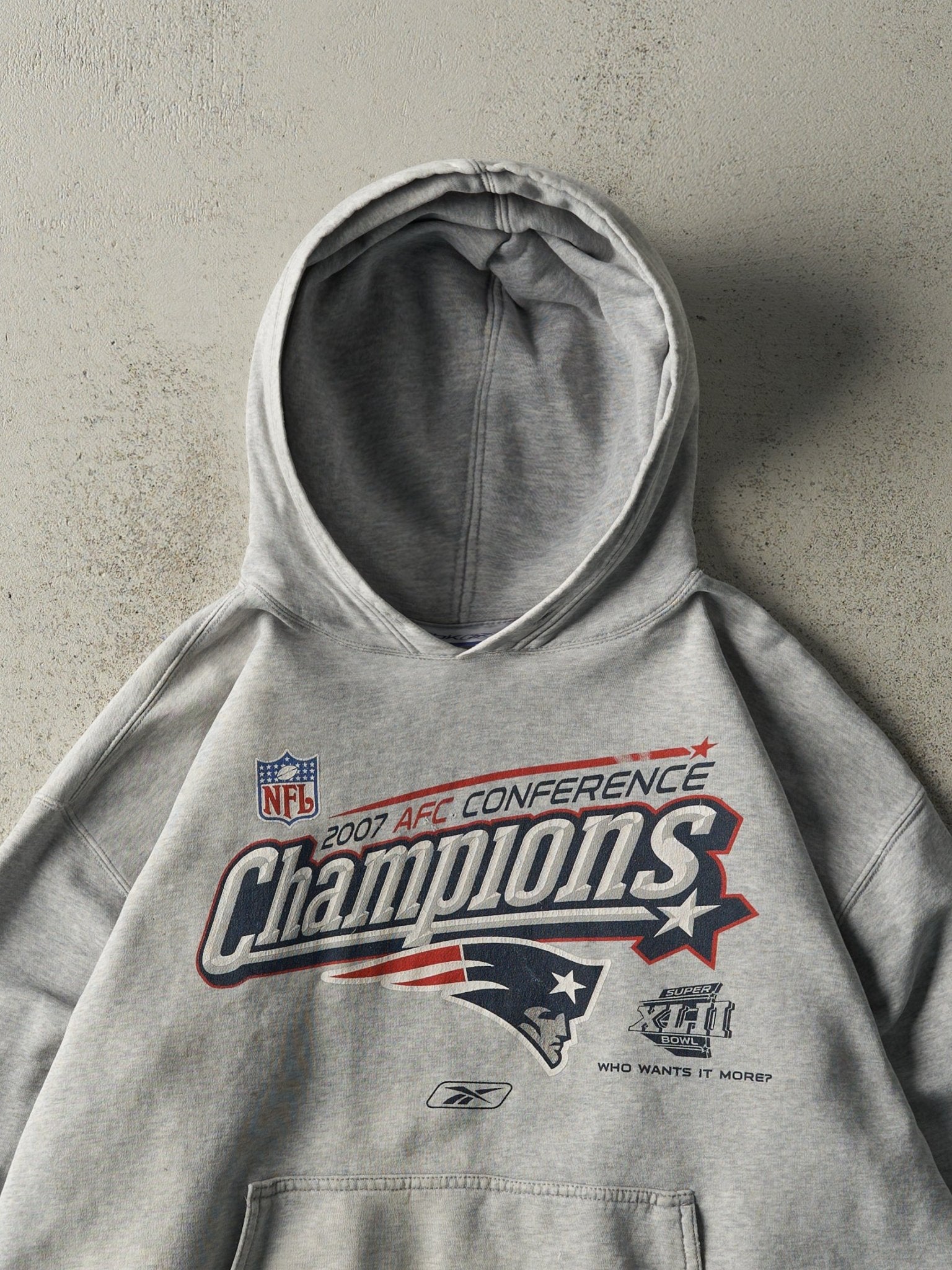 Vintage 07' Grey AFC Champion New England Patriots Hoodie (XL)