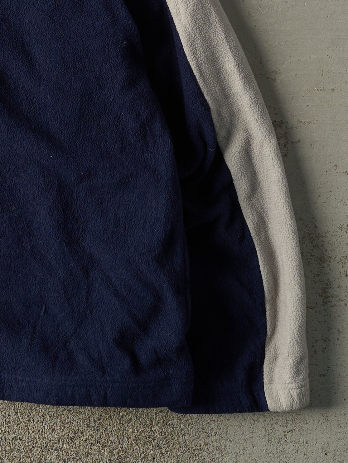 Vintage Y2K Navy Blue & Grey New England Patriots Fleece Quarter Zip (L)