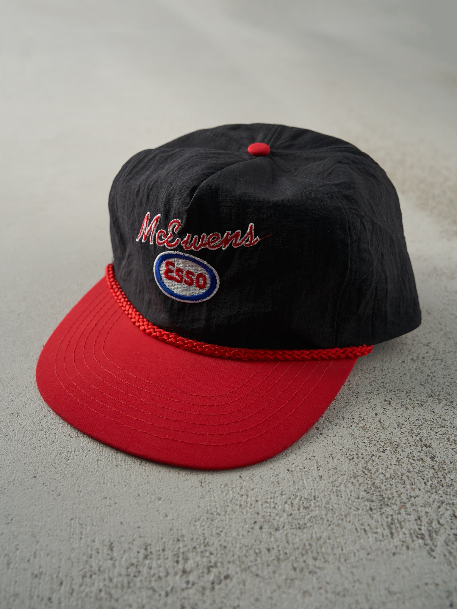 Vintage 90s Black & Red McEwens Esso Embroidered Snapback Hat