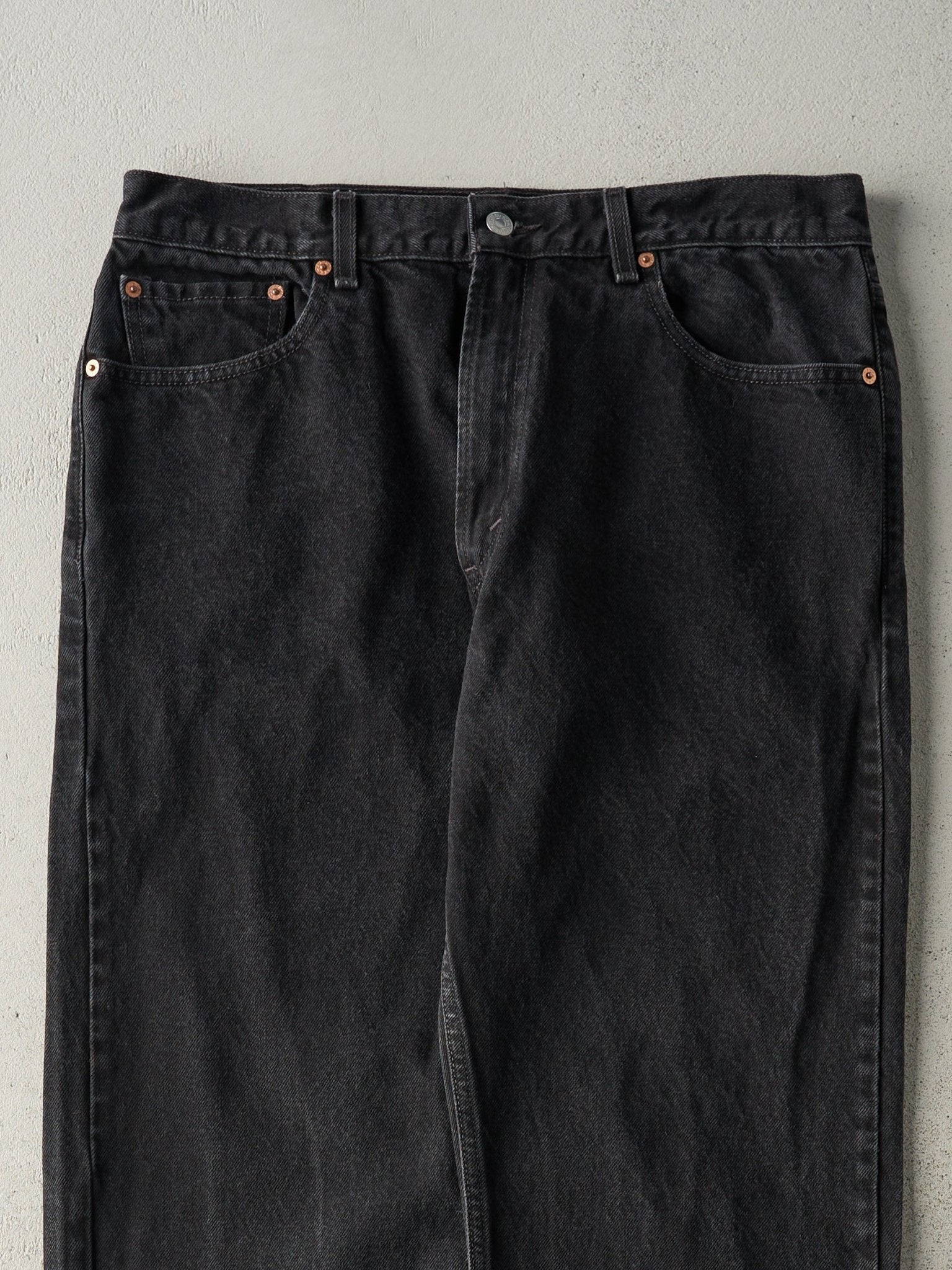 Vintage Y2K Black Levi's 505 Denim Pants (34x32)