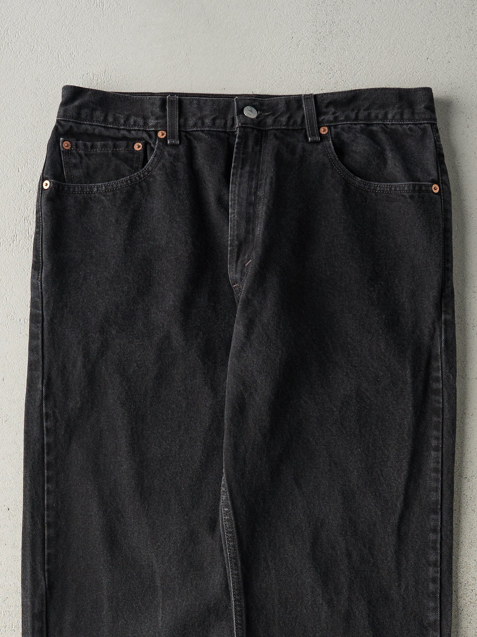 Vintage Y2K Black Levi's 505 Denim Pants (34x32)