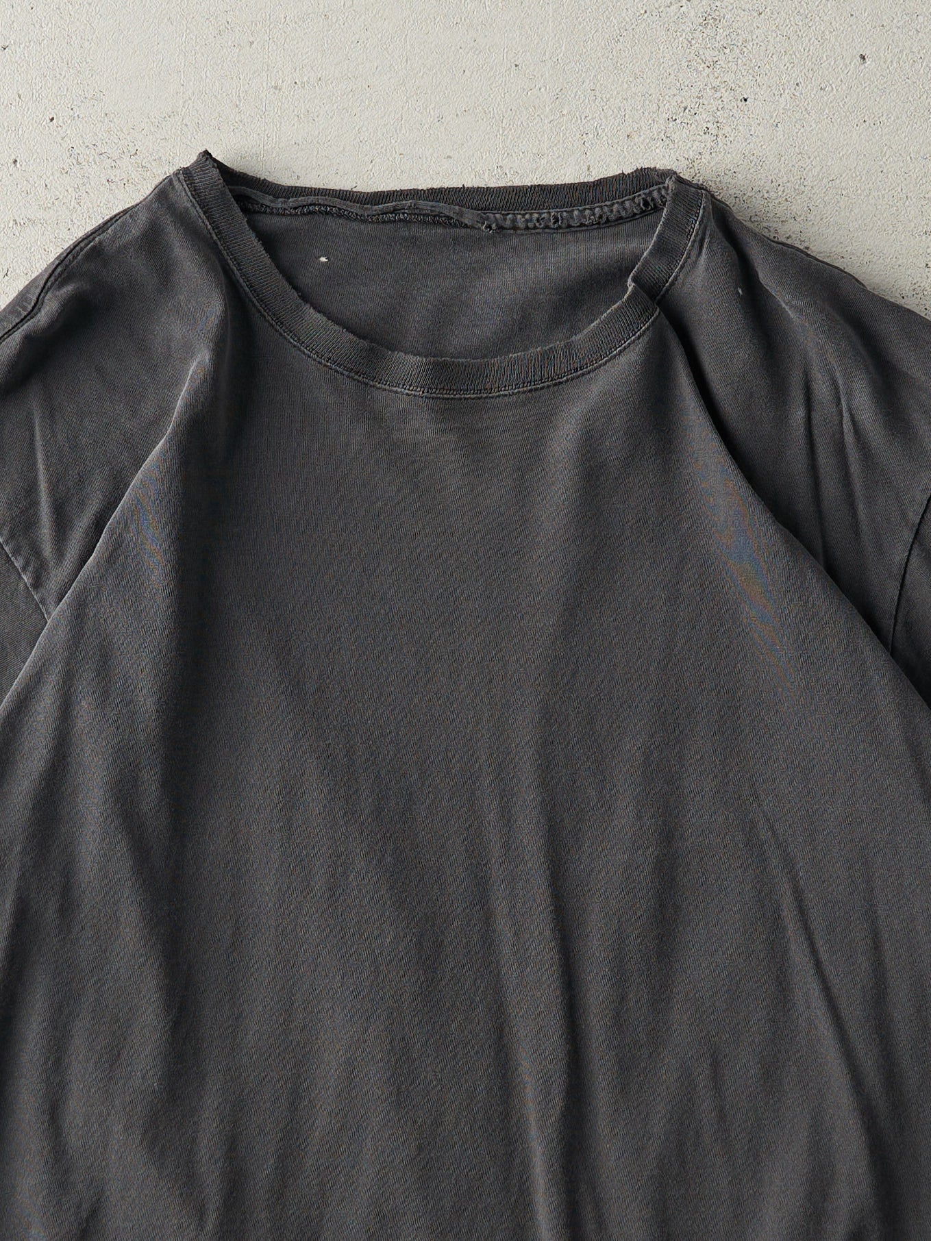 Vintage 90s Faded Black Blank Tee (M/L)