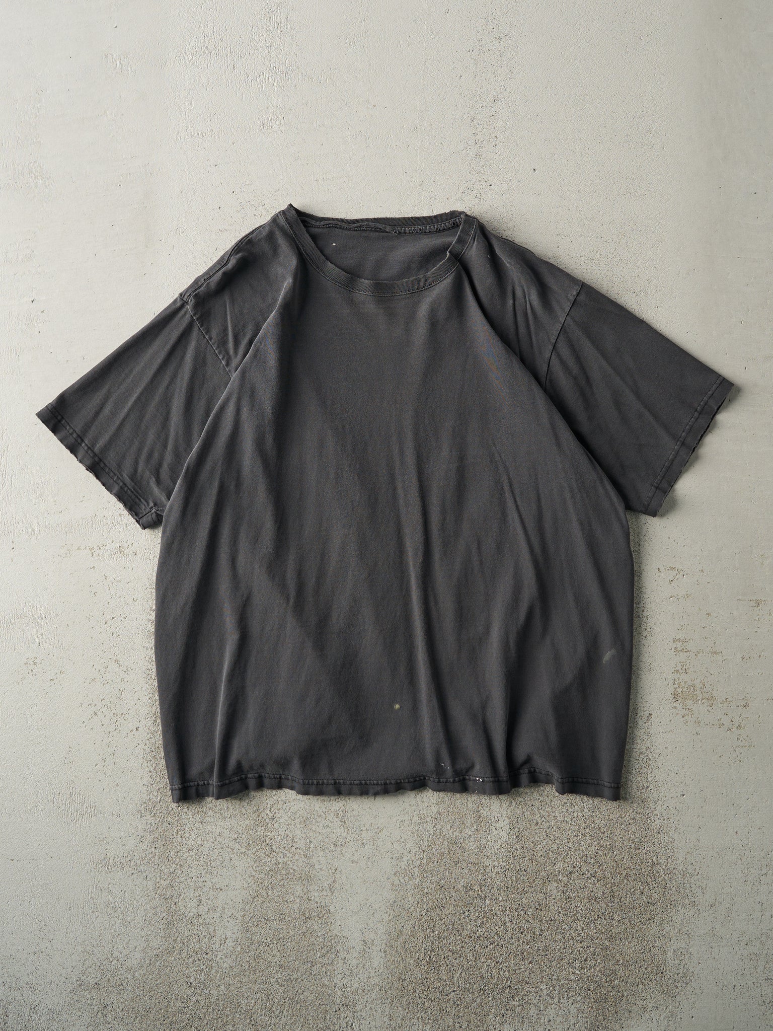 Vintage 90s Faded Black Blank Tee (M/L)