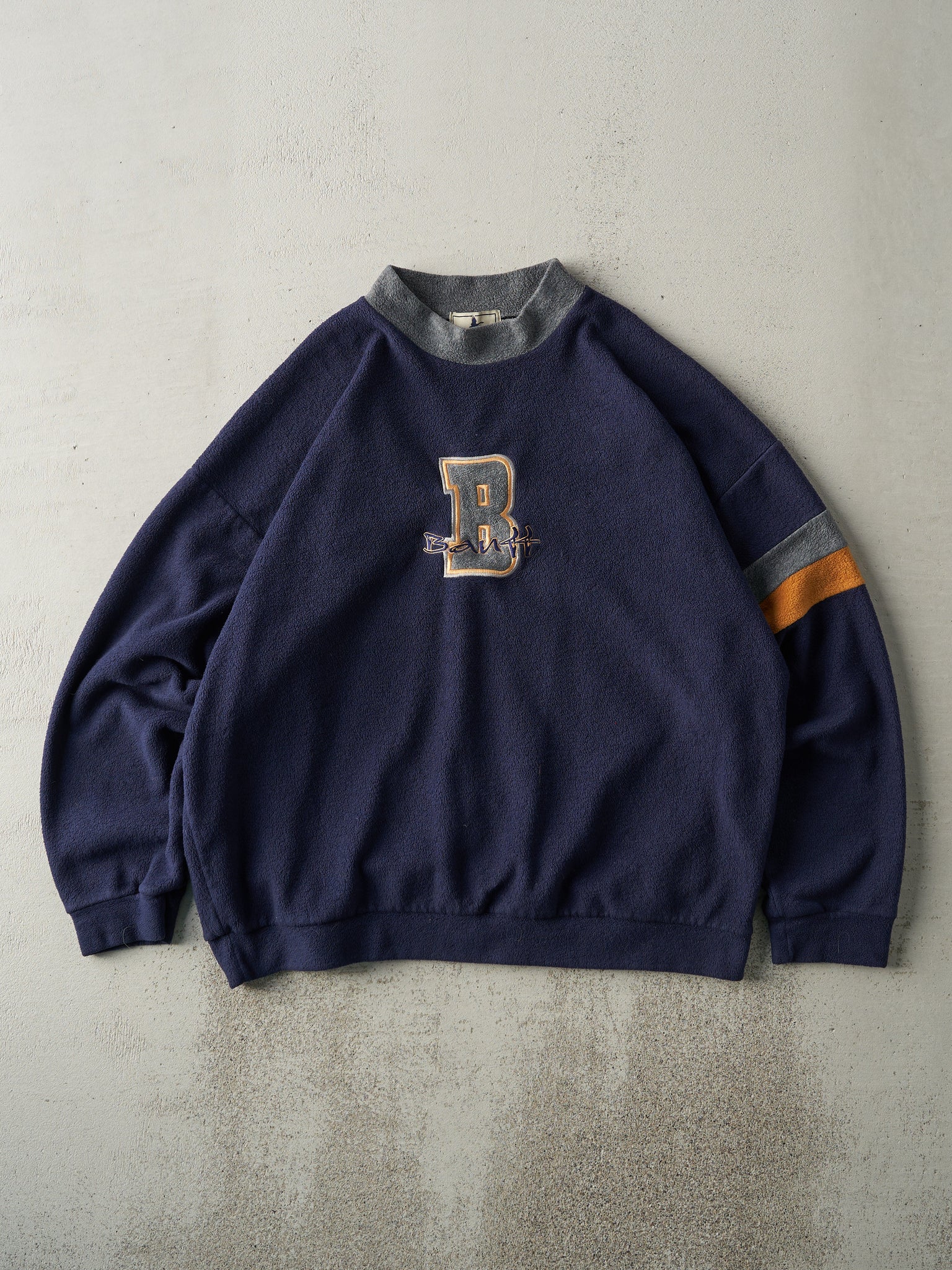 Vintage 90s Navy Blue Banff Boxy Fleece Sweater (XL)