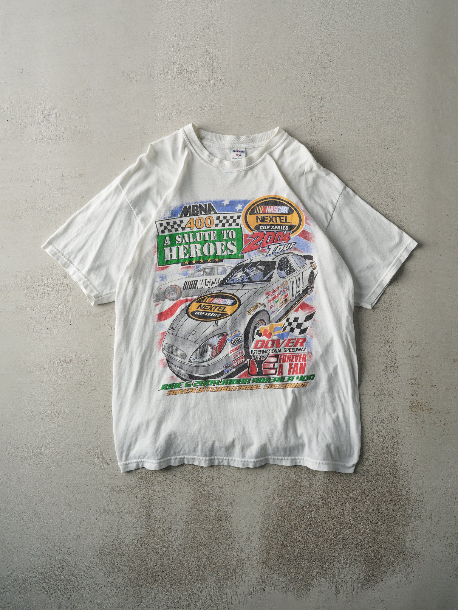 Vintage 04' White Nascar Nextel Cup Series Tee (M/L)