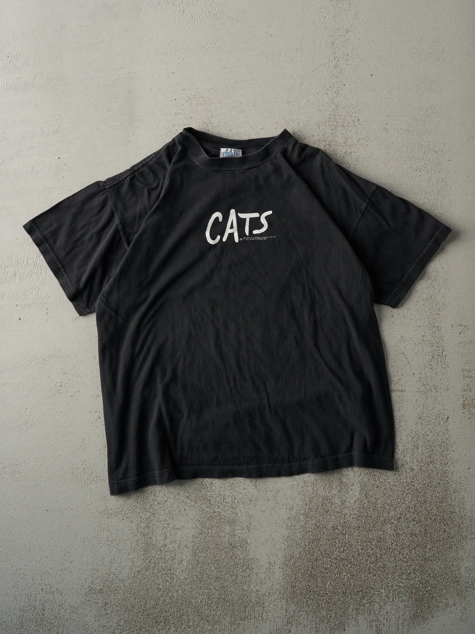 Vintage 81' Faded Black Cats the Musical Tee (M)