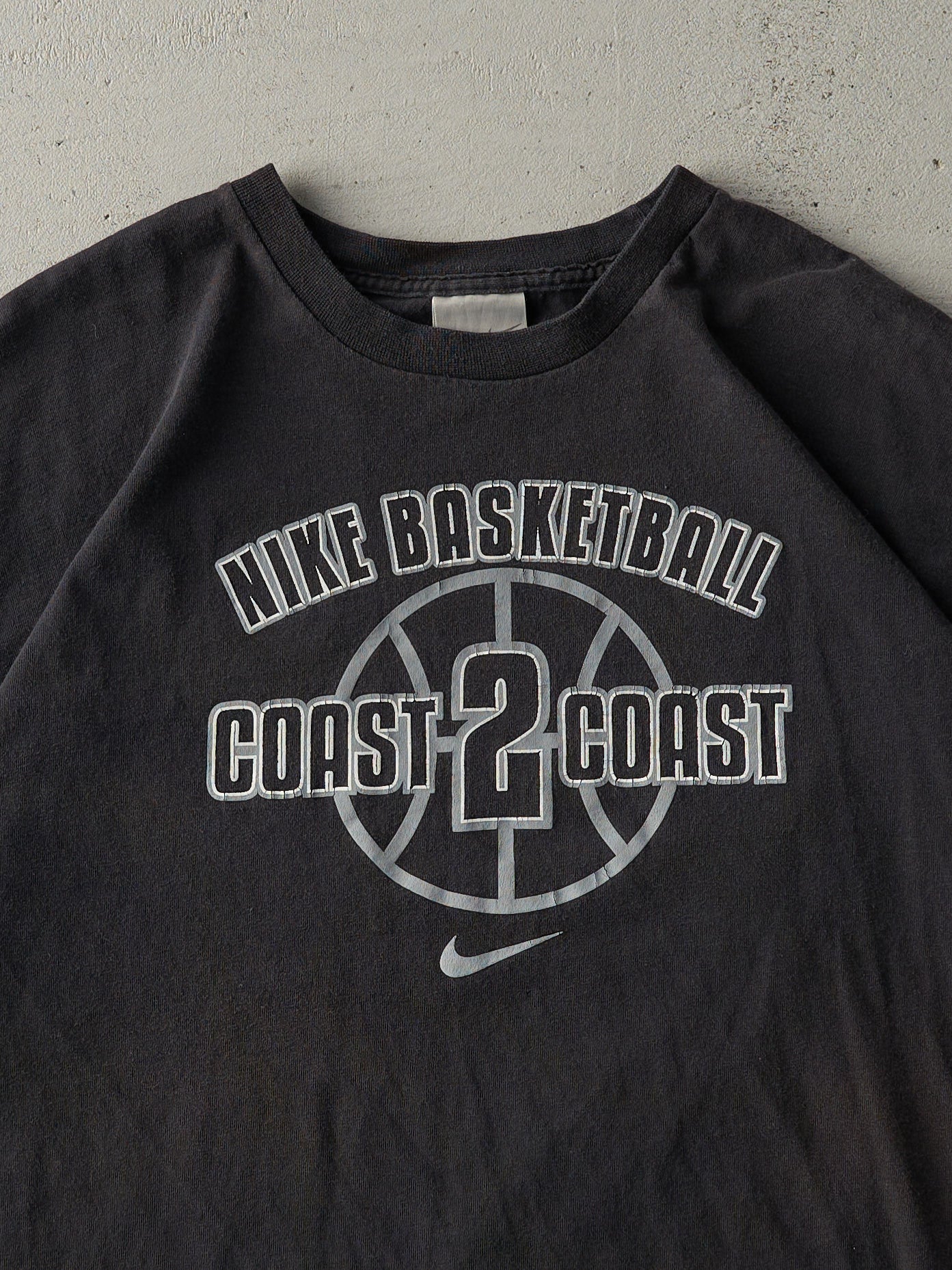 Vintage Y2K Black Nike Coast 2 Coast Basketball Tee (L)