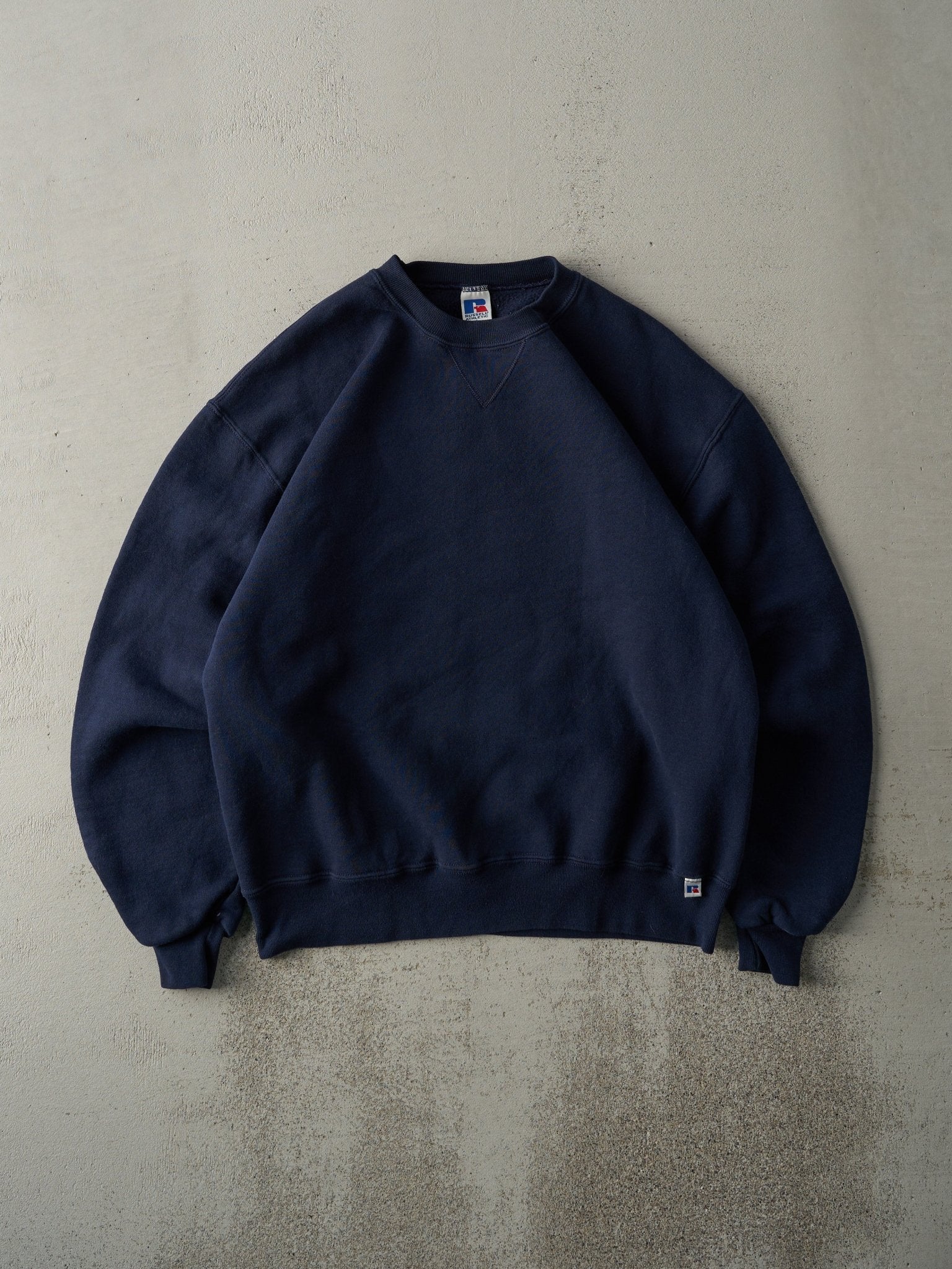 Vintage Y2K Navy Blue Russell Athletics Blank Crewneck (L)