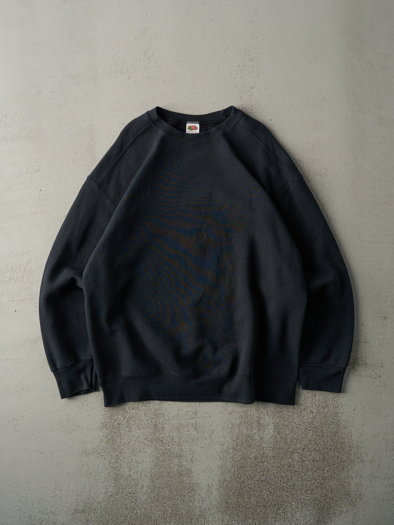 Vintage 90s Faded Black Blank Crewneck (L)