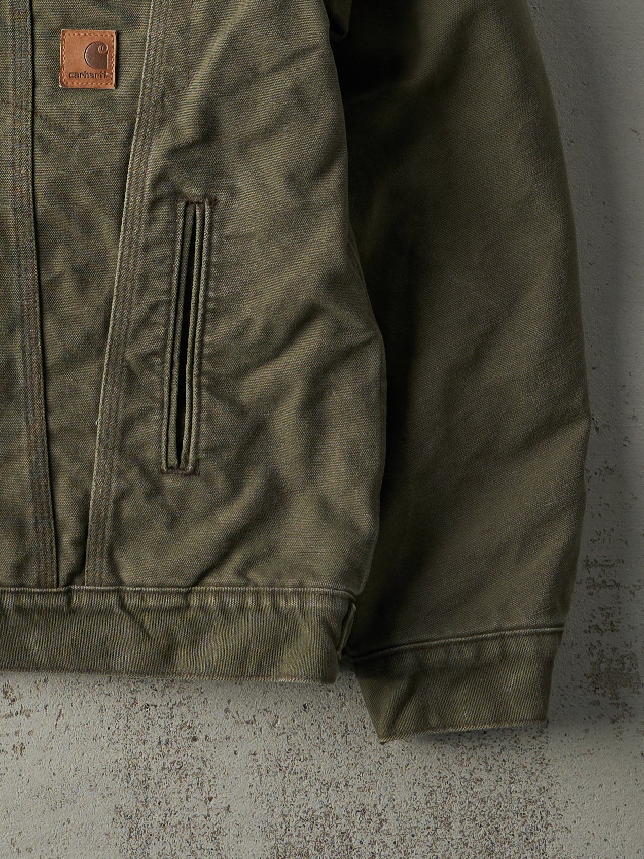 Vintage Y2K Olive Green Sherpa Lined Carhartt Trucker Jacket (M)