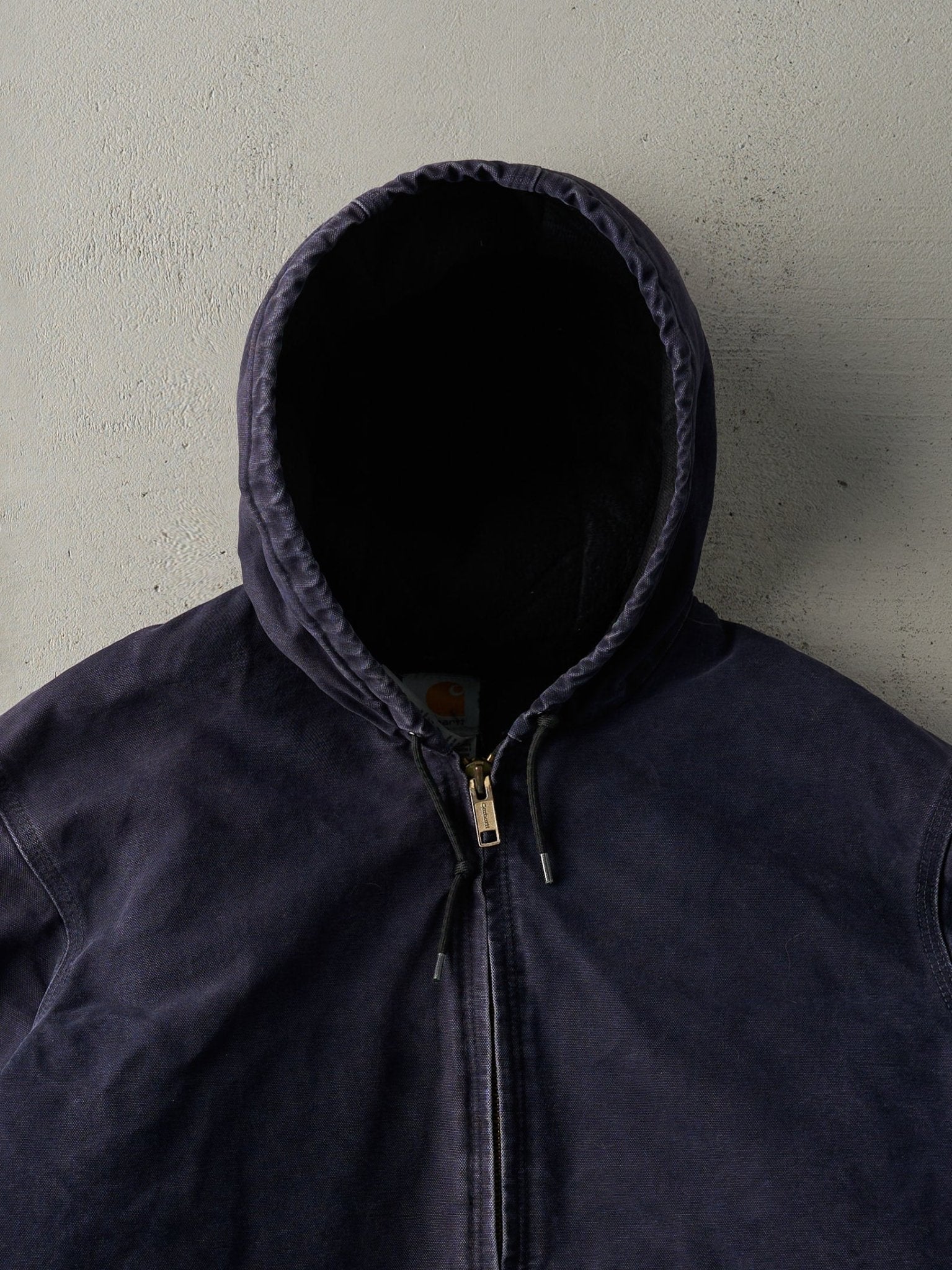 Vintage Y2K Navy Blue Carhartt Hooded Workwear Jacket (L)