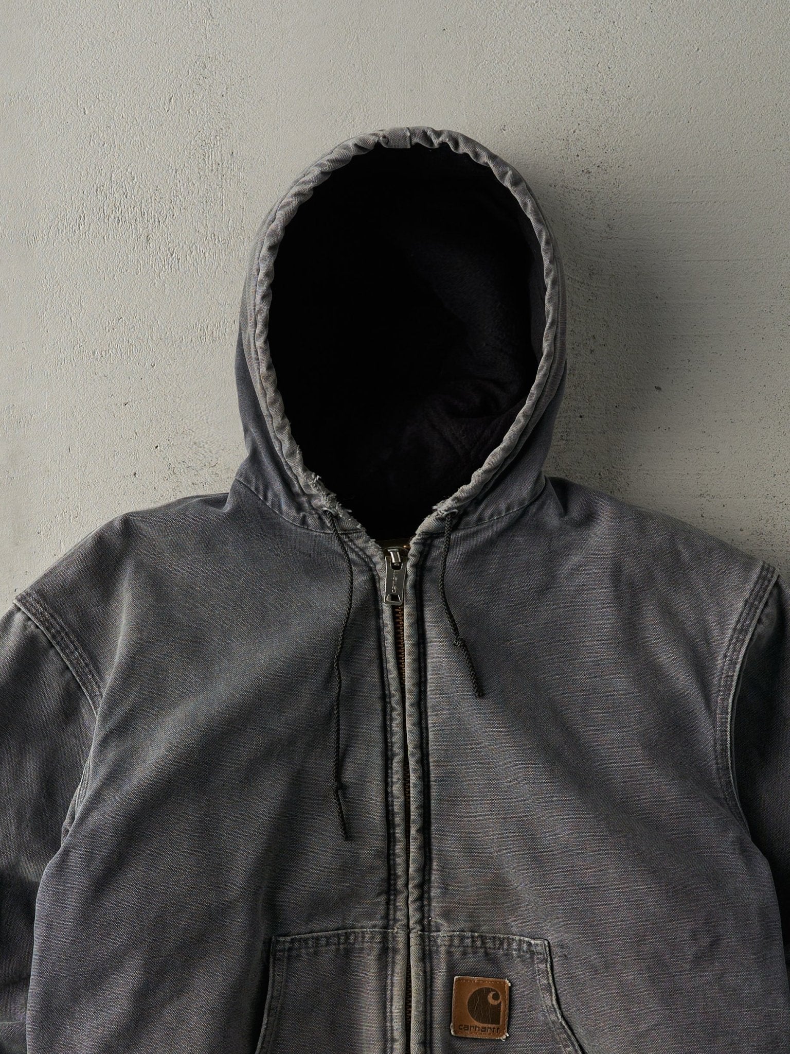 Vintage Y2K Washed Grey Carhartt Hooded Work Jacket (L)