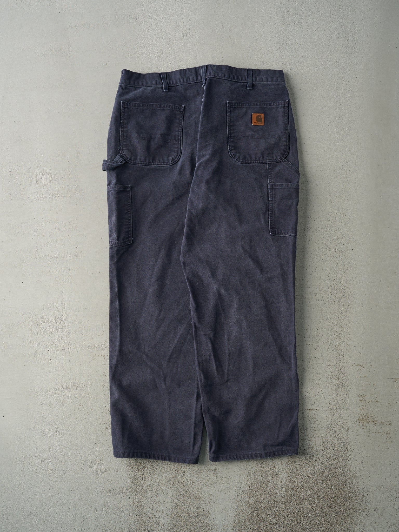 Vintage Y2K Navy Blue Dungaree Fit Carhartt Carpenter Pants (35.5x29.5)