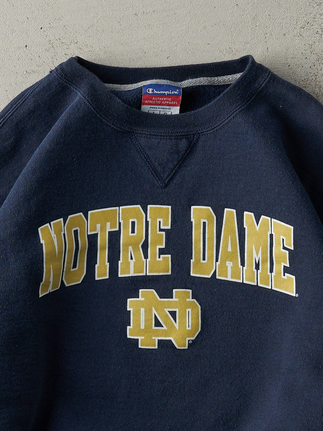 Vintage Y2K Navy Blue Notre Dame University Champion Crewneck (M/L)