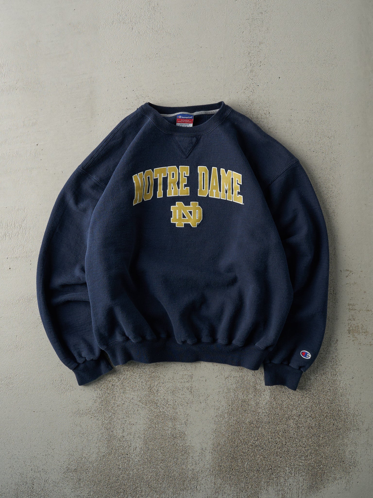 Vintage Y2K Navy Blue Notre Dame University Champion Crewneck (M/L)