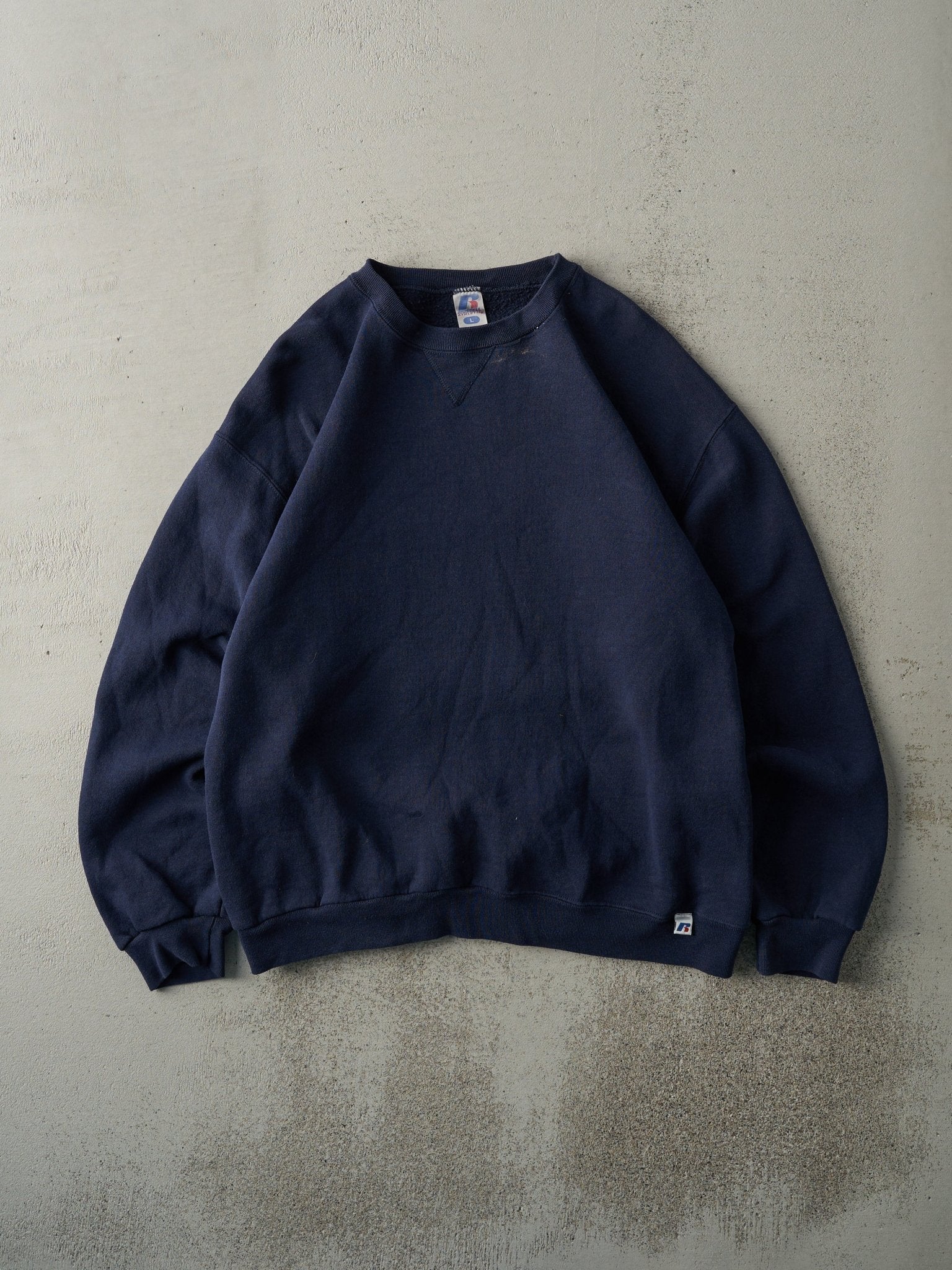 Vintage Y2K Navy Blue Russell Athletics Blank Crewneck (M)