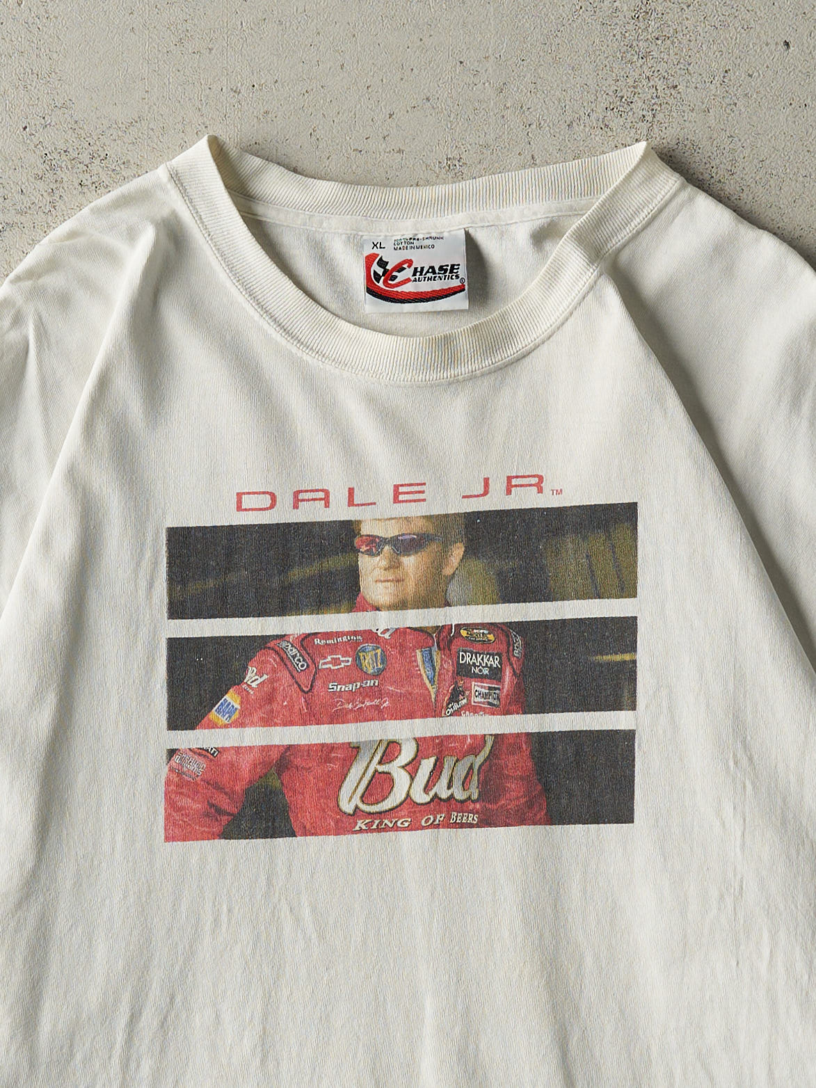 Vintage Y2K White Dale Earnhardt Jr Tee (XL)