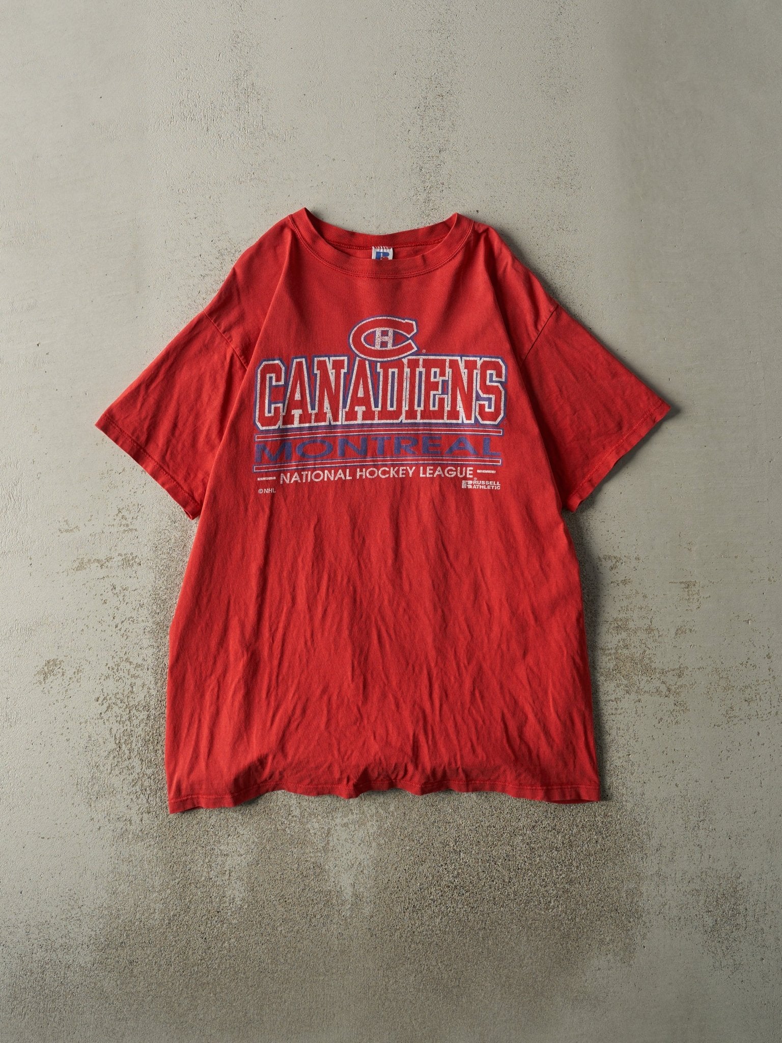 Vintage 90s Red Montreal Canadians Russell Athletic Tee (M/L)