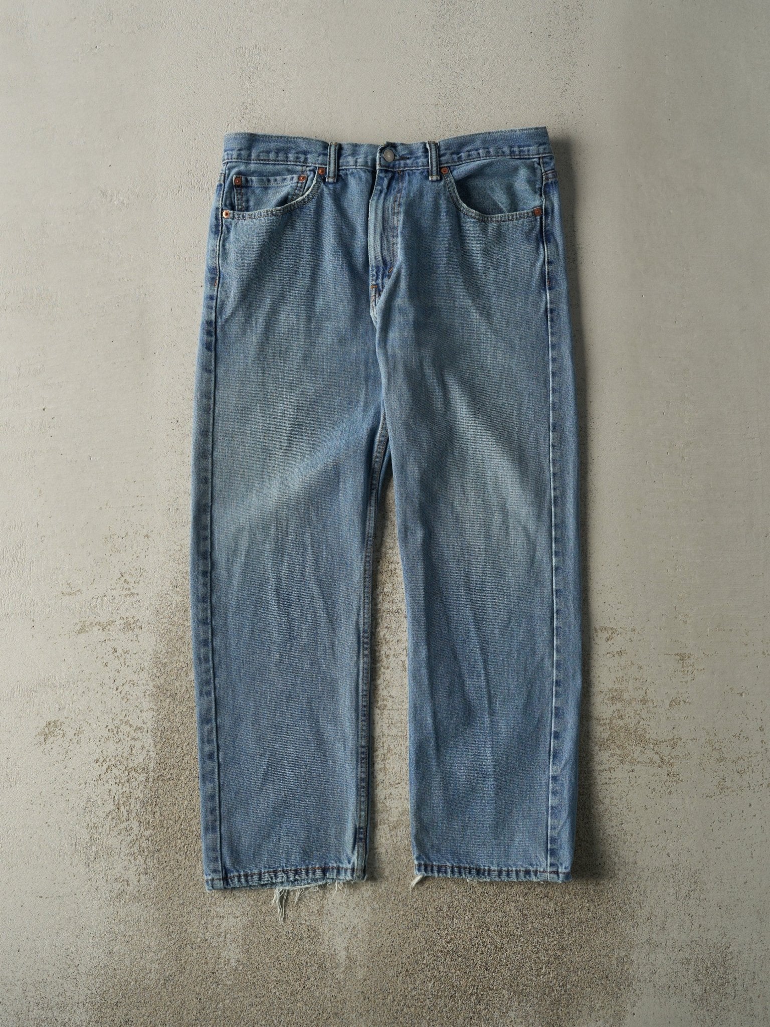 Vintage Y2K Light Wash Levi's 505 Jeans (36x29)