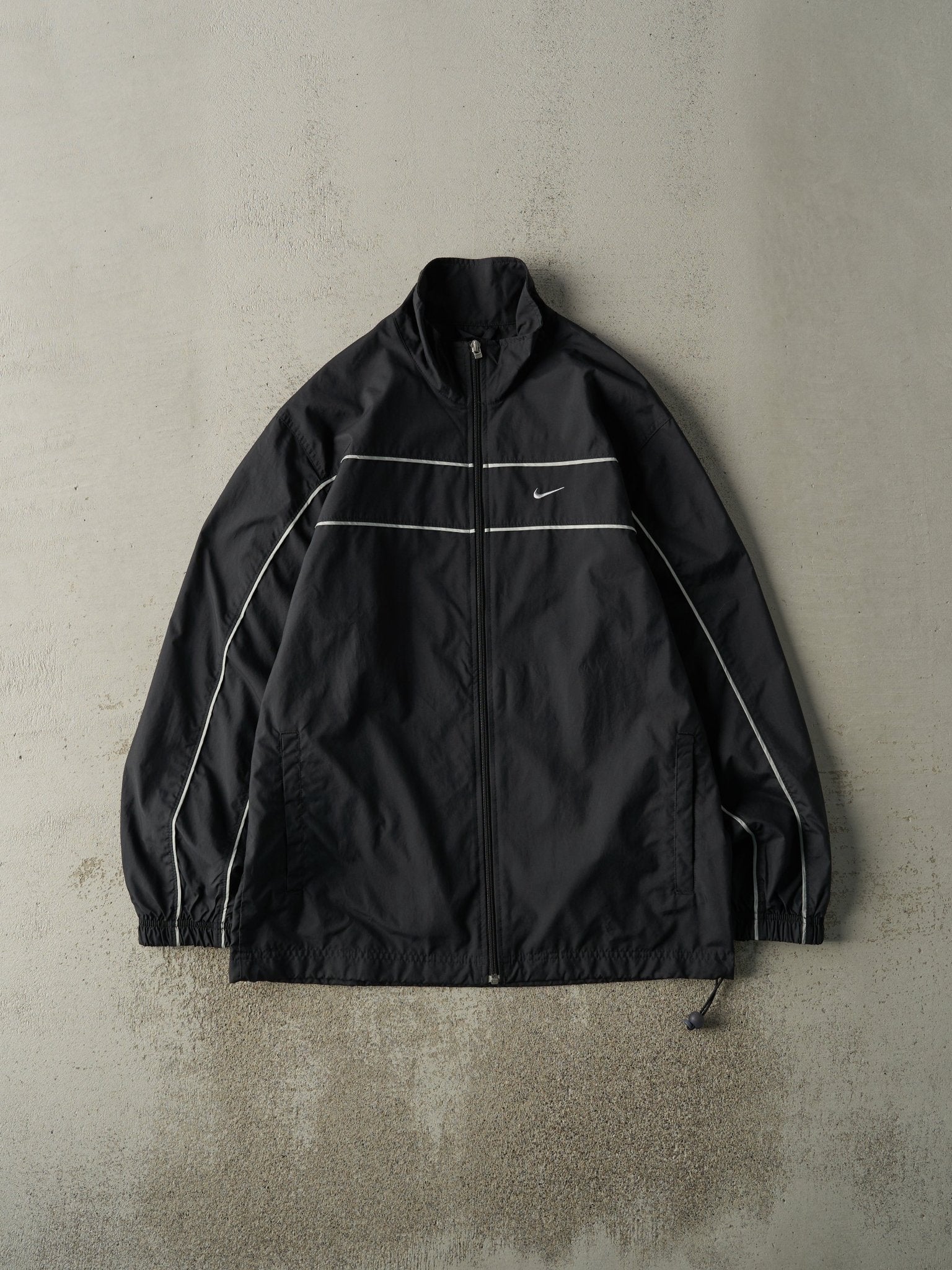 Vintage Y2K Black & Silver Nike Embroidered Windbreaker (M)
