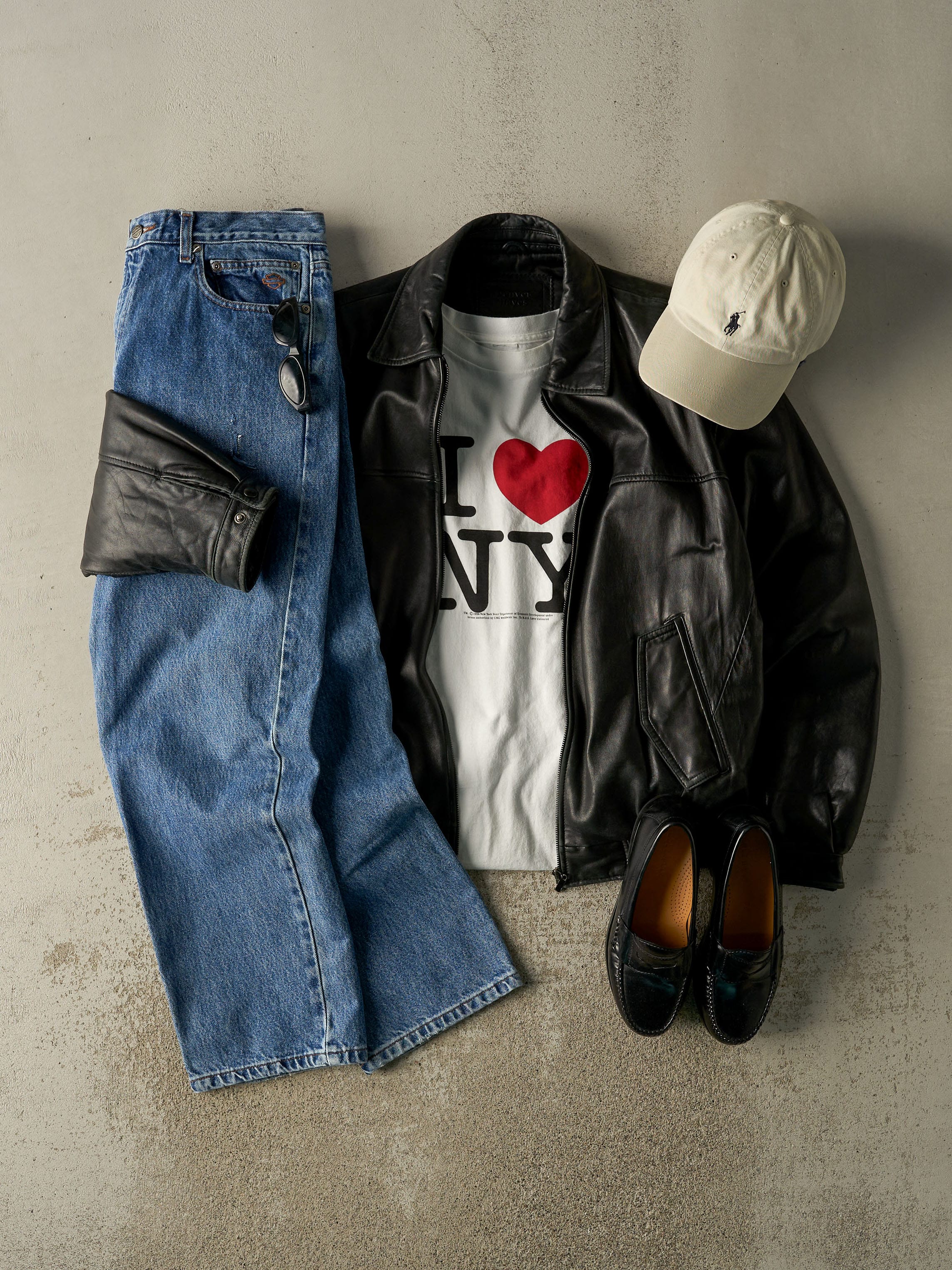 Vintage 96' White "I Love NY" Tee (L)