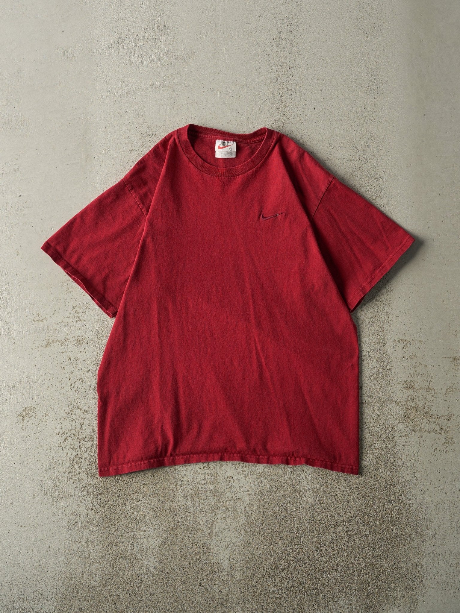 Vintage 90s Red Nike Tonal Embroidered Swoosh Tee (M)
