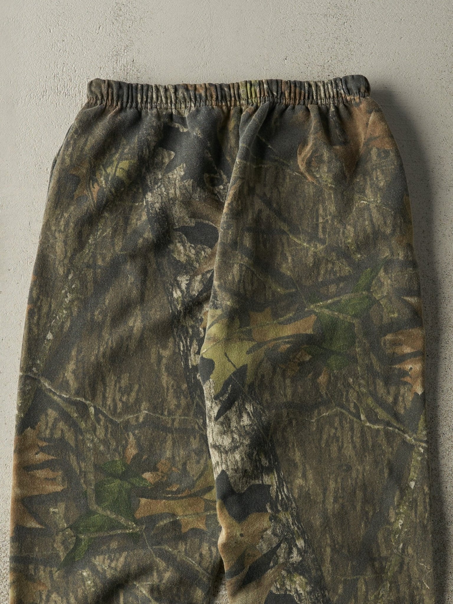 Vintage Y2K Camo Mossy Oak Sweatpants (29x30.5)