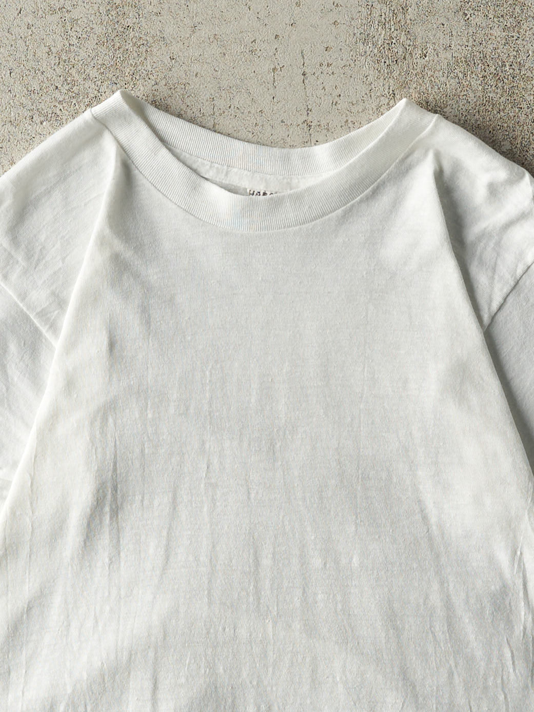 Vintage 80s White Blank Single Stitch Tee (XS)