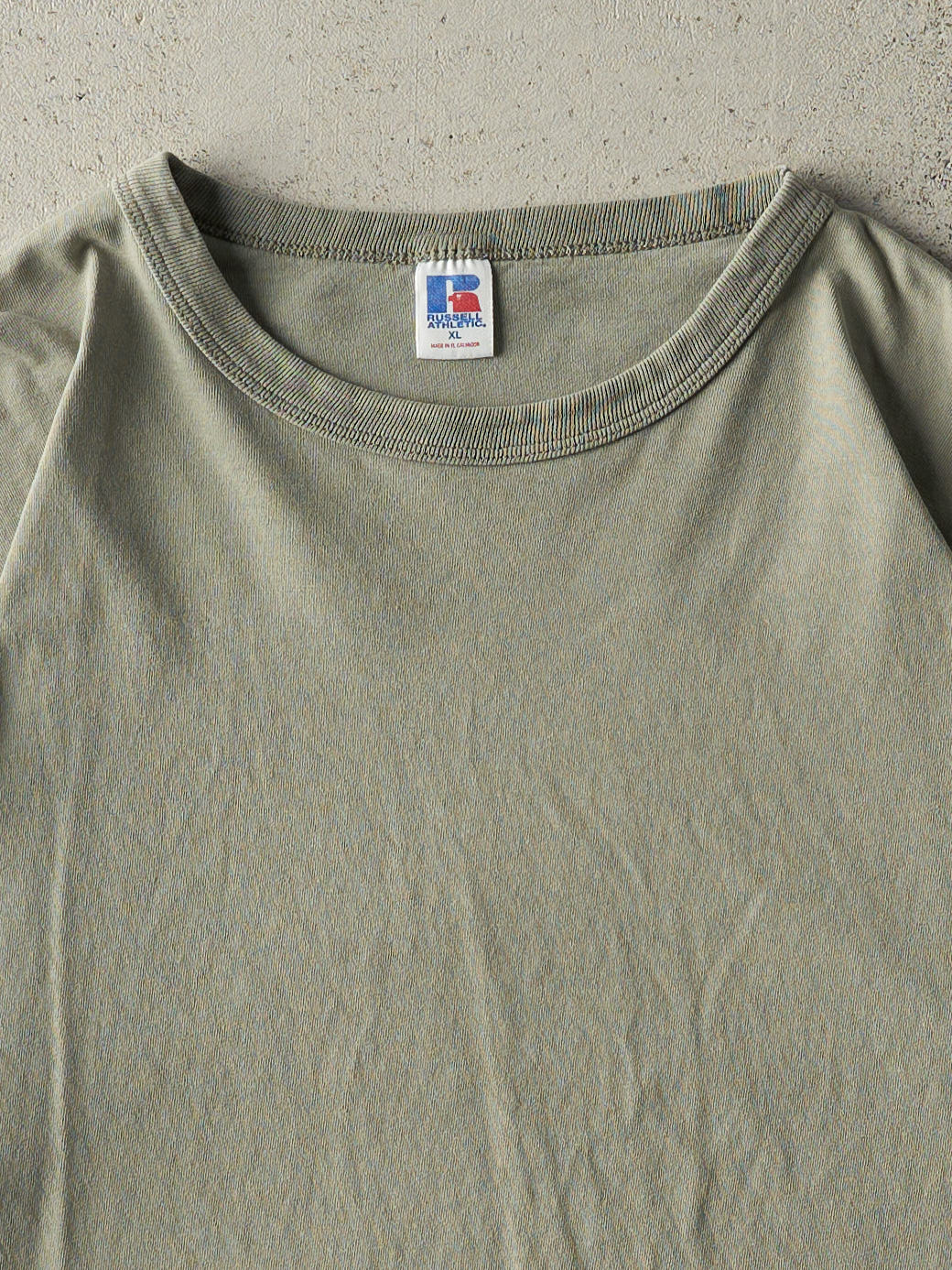 Vintage 90s Green Blank Russell Athletic Tee (L)
