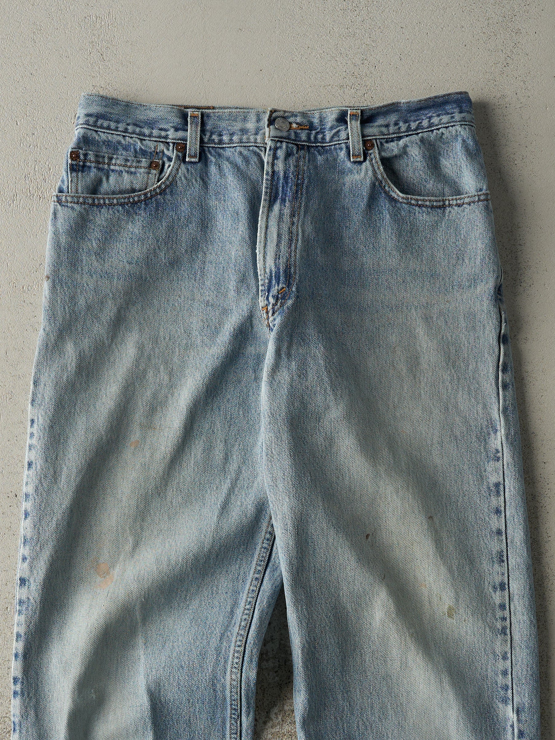 Vintage 90s Light Wash Levi's Jeans (33x33.5)