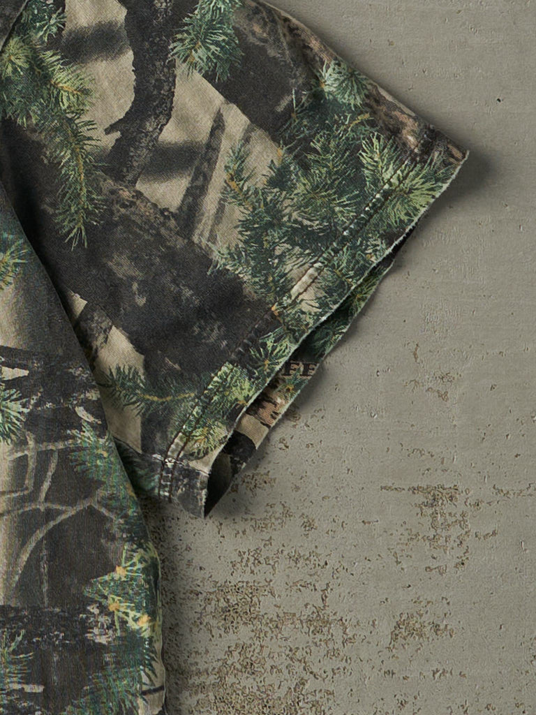 Vintage Y2K Camo Cabela's X Seclusion 3D Camo Pocket Tee (L/XL)