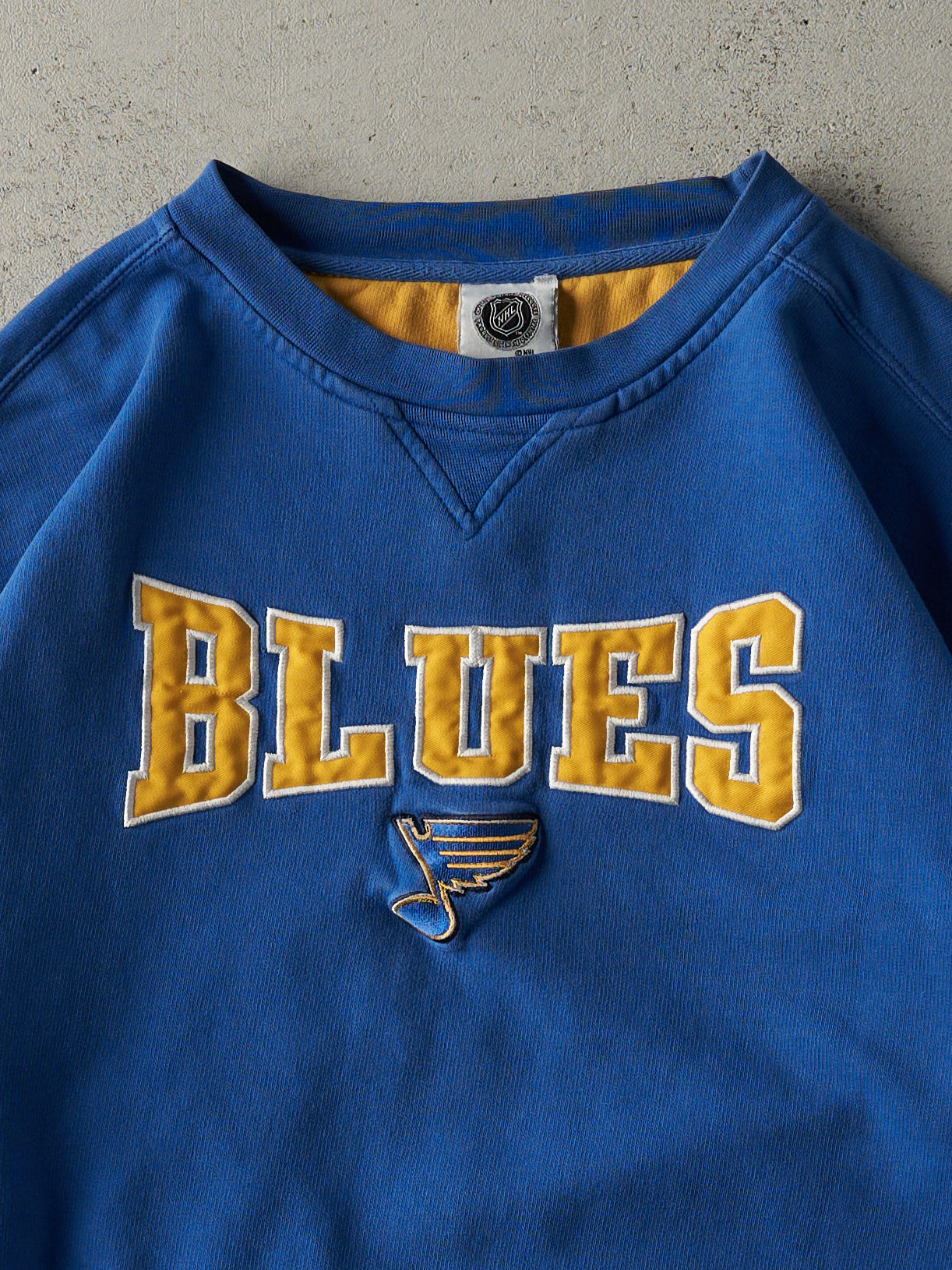 Vintage Y2K Blue Embroidered St. Louis Blues Crewneck (L)