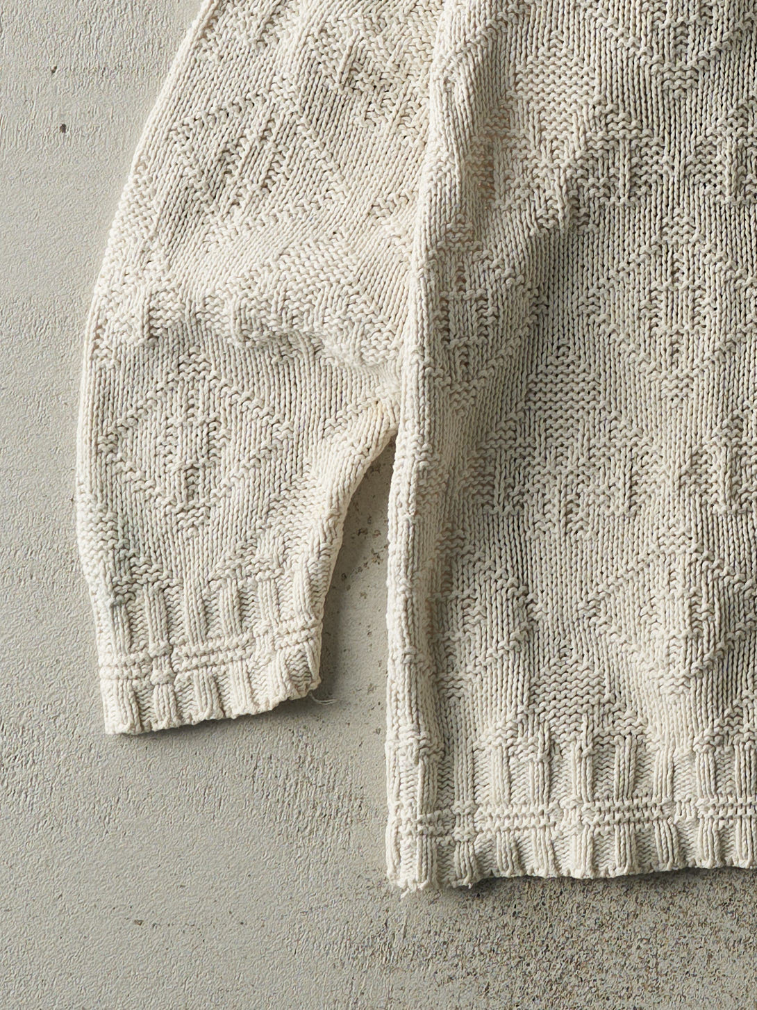 Vintage 80s Beige Knit Patterned Pullover Sweater (M)