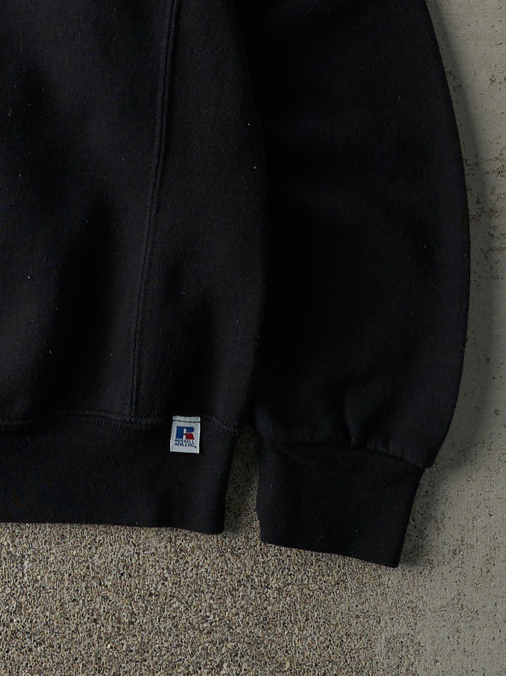 Vintage Y2K Faded Black Russell Athletic Blank Crewneck (M/L)