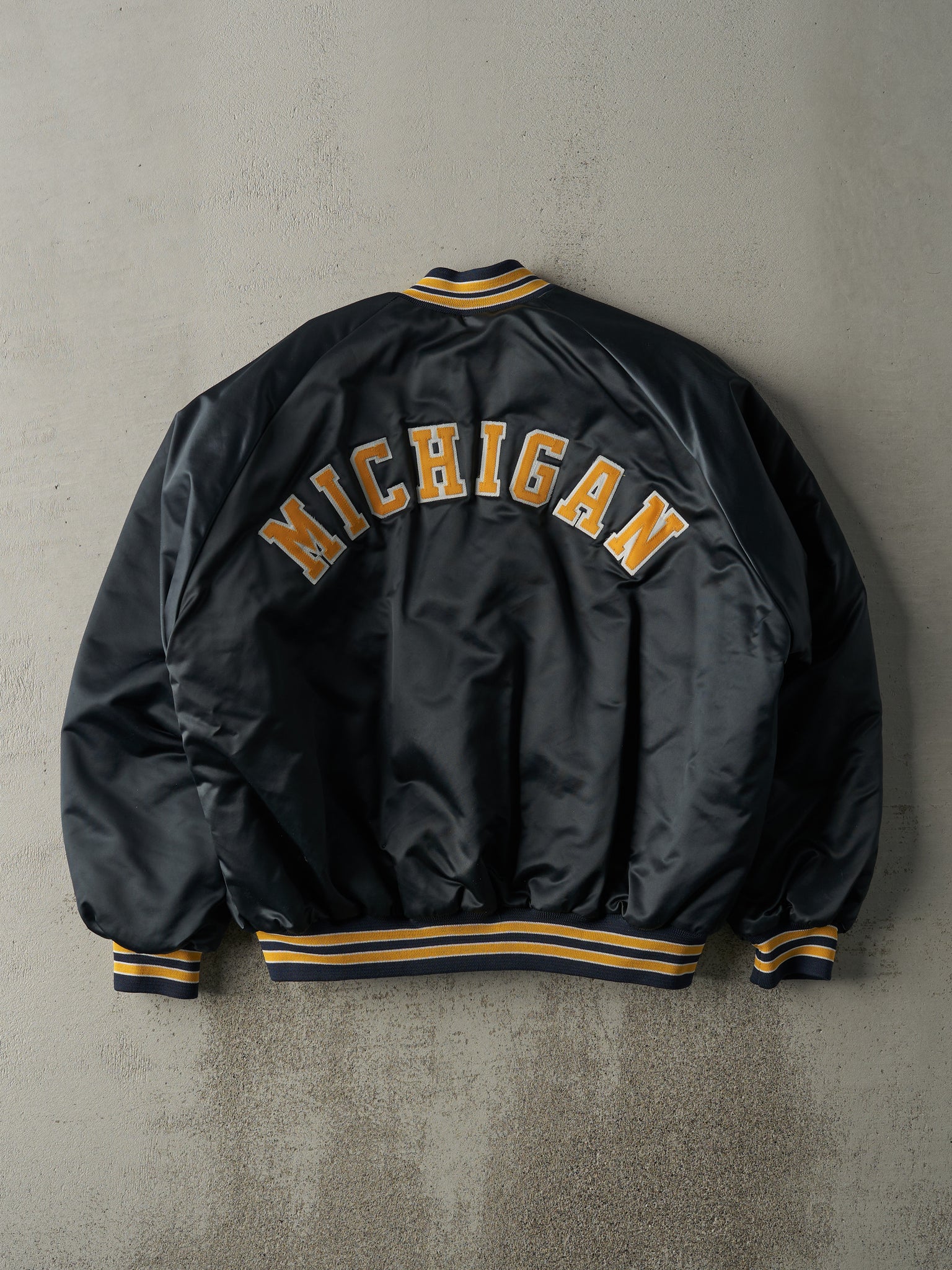 Vintage 90s Navy Blue University of Michigan Wolverines Satin Bomber Jacket (L)