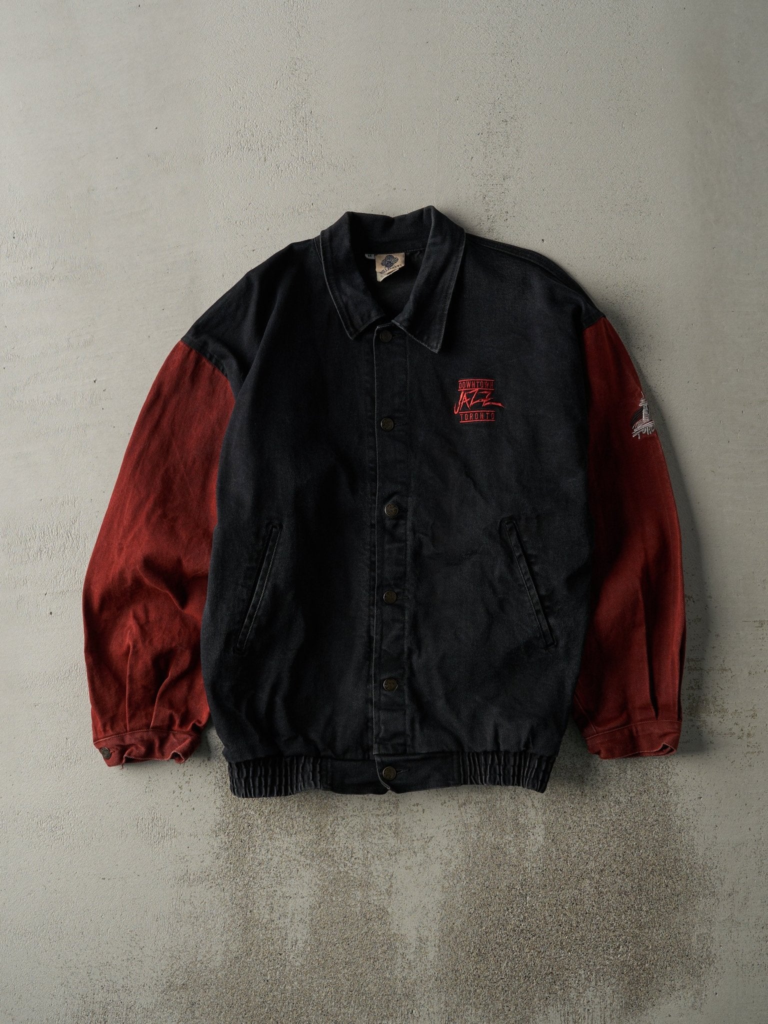 Vintage 90s Black & Red Embroidered Downtown Toronto Jazz Festival Denim Jacket (M)