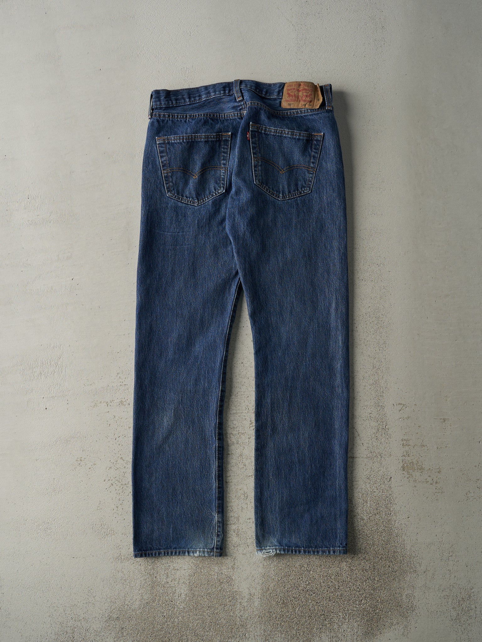 Vintage Y2K Dark Wash Levi's 501 Jeans (34x32.5)