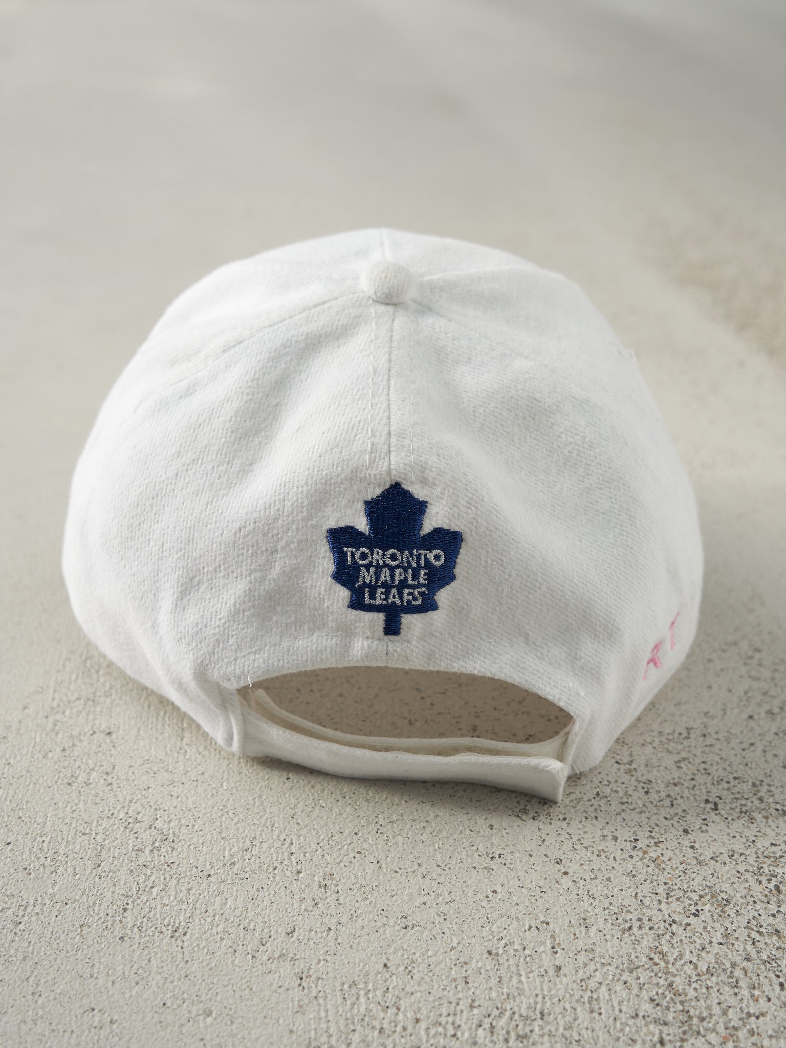 Vintage Y2K White Embroidered Toronto Maple Leafs Velcro Back Hat