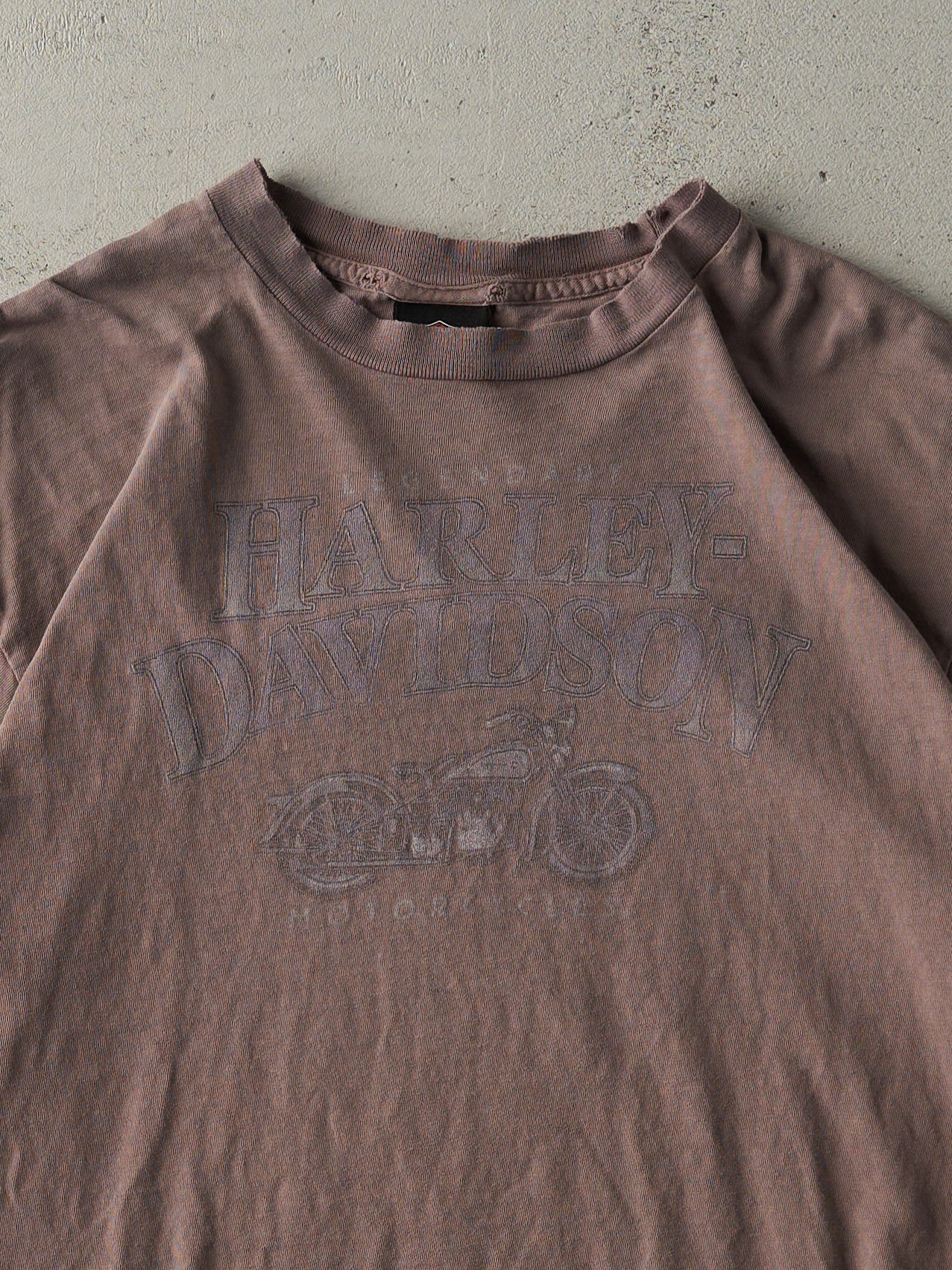 Vintage Y2K Washed Grey Tifton, Georgia Harley Davidson Tee (M)