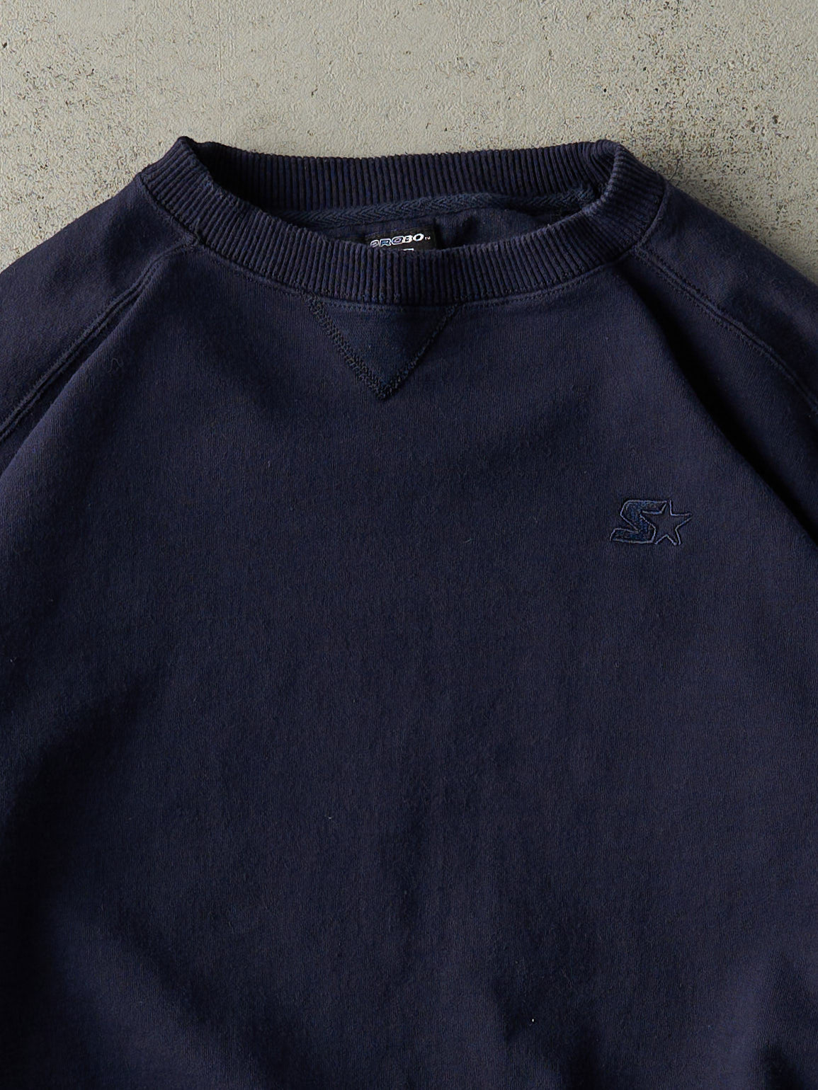 Vintage 90s Navy Blue Embroidered Starter Crewneck (L)