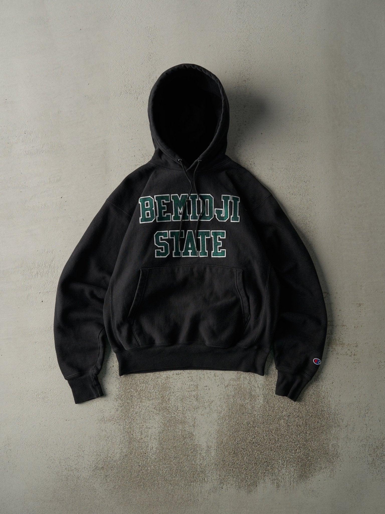 Vintage 90s Black Bemidji State Champion Reverse Weave Hoodie (M)