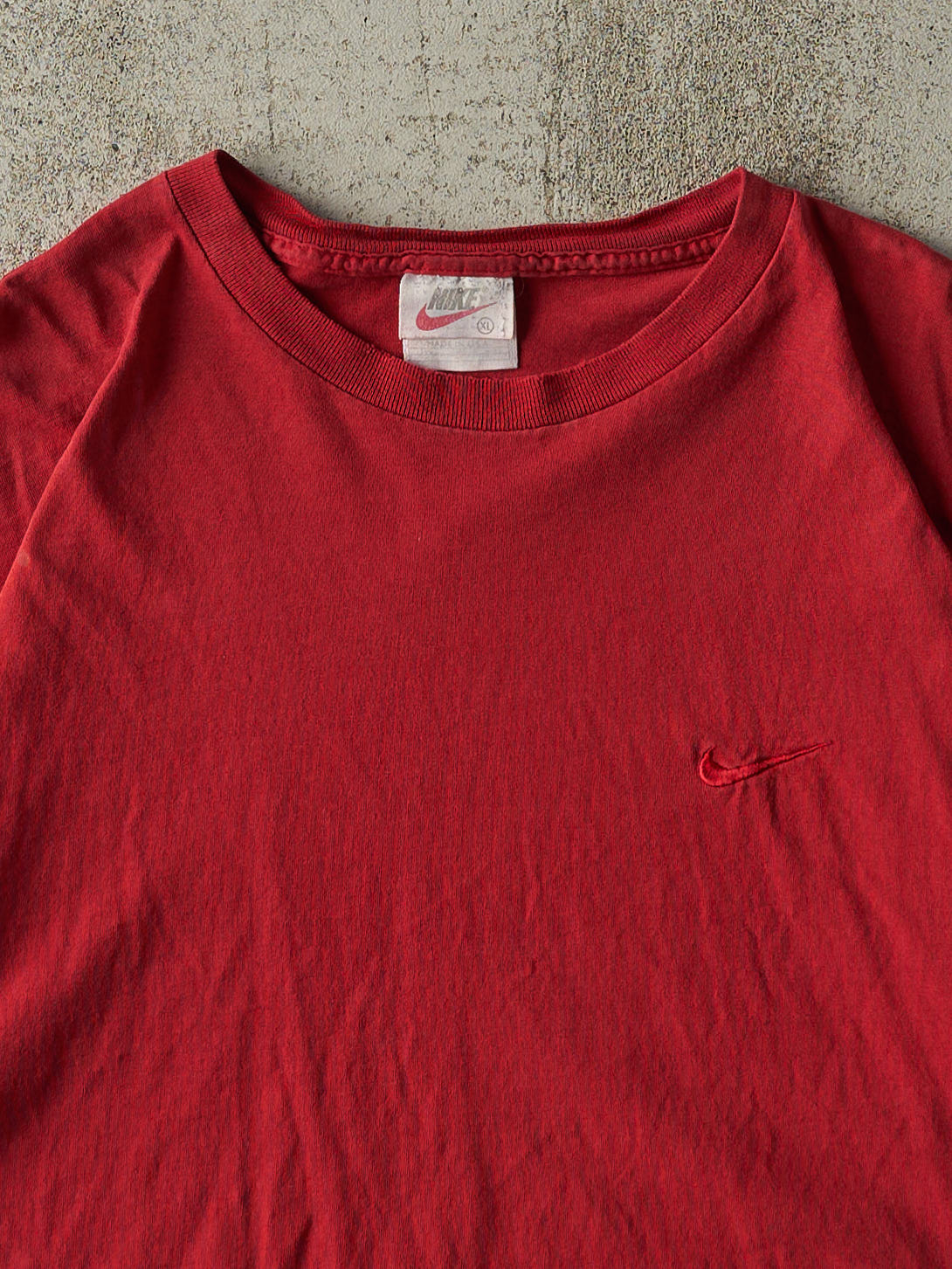 Vintage 90s Red Nike Tonal Swoosh Tee (L/XL)
