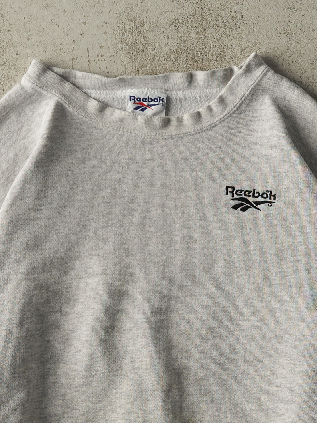 Vintage 90s Heather Grey Reebok Embroidered Crewneck (XL/XXL)